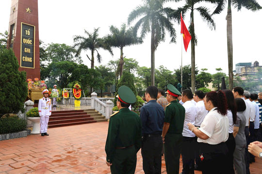 Phường Yên Sở dâng hương tưởng niệm các Anh hùng liệt sĩ