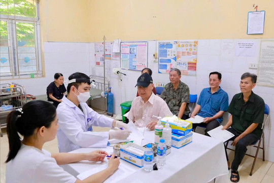 Phường Dương Nội tổ chức nhiều hoạt tri ân người có công, gia đình chính sách