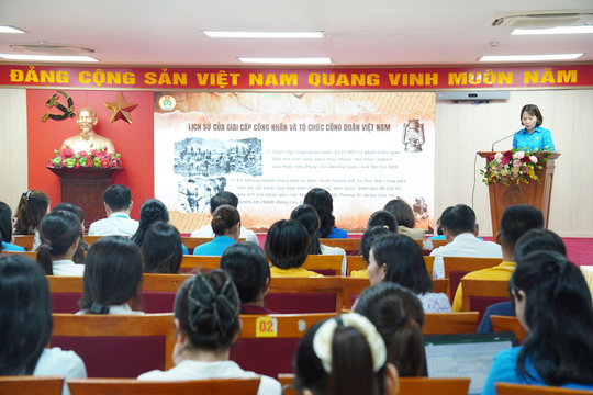 Phường Dương Nội phát động phong trào "Lao động giỏi, năng suất cao, thu nhập tốt"