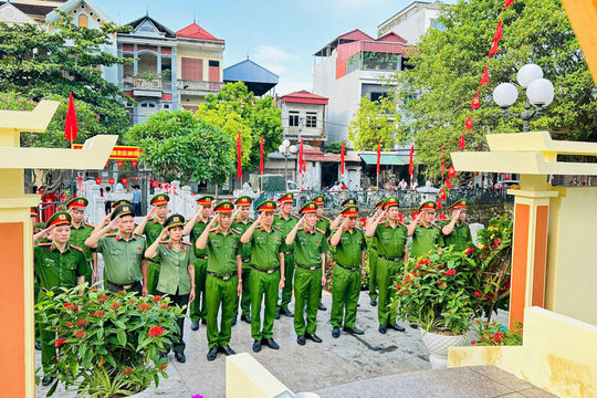 Công an phường Yên Sở tri ân các Anh hùng liệt sĩ bằng nhiều hoạt động thiết thực