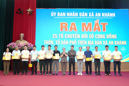 Xã An Khánh ra mắt các Tổ chuyển đổi số cộng đồng