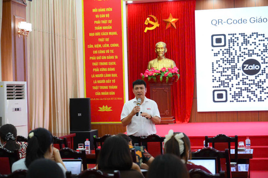 Trưởng khoa Công nghệ thông tin đưa AI đến gần hơn với người dân
