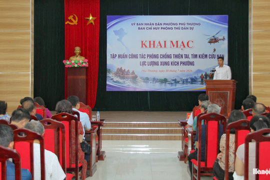 Phường Phú Thượng tập huấn lực lượng xung kích, nâng cao năng lực ứng phó thiên tai