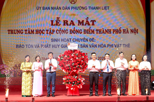 Thanh Liệt ra mắt Trung tâm Học tập cộng đồng điểm gắn với bảo tồn di sản