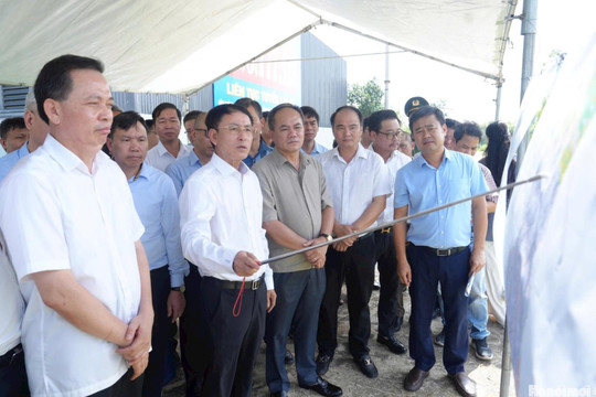 Không để giải phóng mặt bằng kiểu "xôi đỗ" tại Khu công nghiệp sạch Sóc Sơn