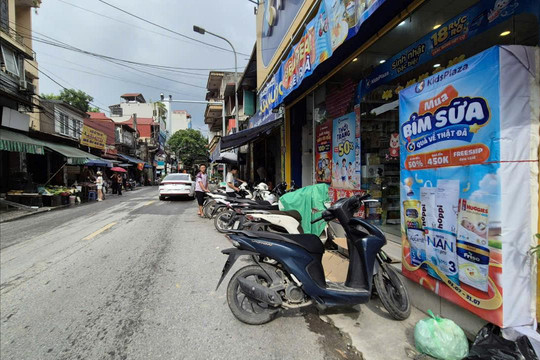 Vi phạm trật tự đô thị tại xã Sơn Đồng: Chưa hết cảnh lộn xộn