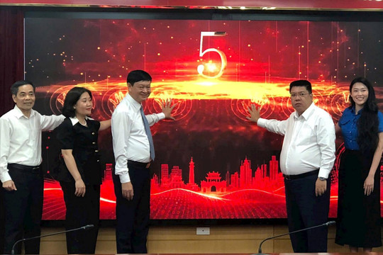Phường Đống Đa phát động cao điểm 100 ngày thúc đẩy chuyển đổi số