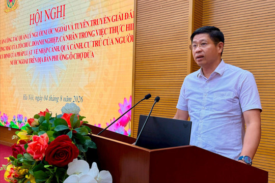 Phường Ô Chợ Dừa tuyên truyền pháp luật về xuất nhập cảnh, quản lý người nước ngoài
