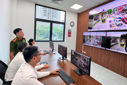 Cầu Giấy: Khi camera giám sát làm thay đổi thói quen đô thị