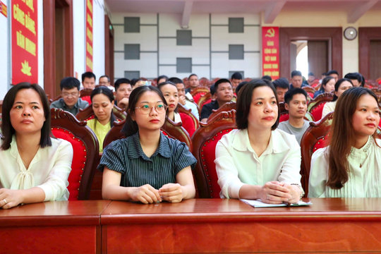 Xã Quang Minh: Nâng cao năng lực chuyển đổi số cho đội ngũ cán bộ cơ sở