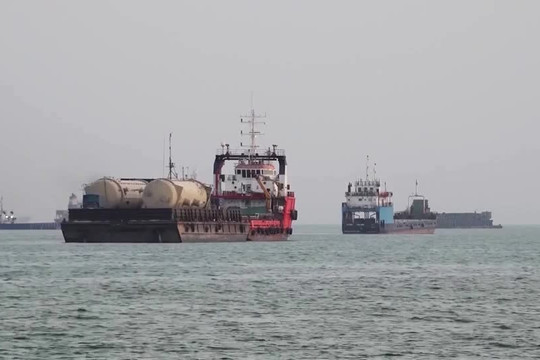 Iran xác nhận đạt đồng thuận với Oman về tuyến vận tải qua Eo biển Hormuz