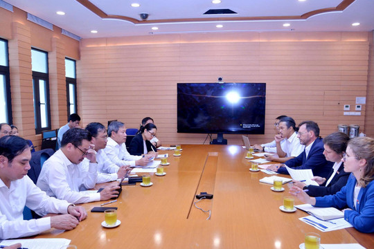 Hà Nội tăng cường hợp tác với AFD phát triển giao thông đô thị