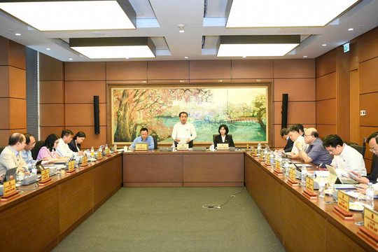 Đại biểu Quốc hội đề xuất hoàn thiện cơ chế đầu tư, khai thác hiệu quả Dự án Vành đai 5