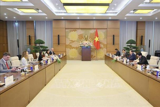 Chủ tịch Quốc hội Trần Thanh Mẫn tiếp Đại sứ Hoa Kỳ Jennifer Wicks