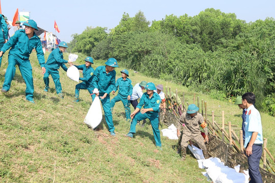 Hà Nội chủ động ứng phó thiên tai theo phương châm "4 tại chỗ"