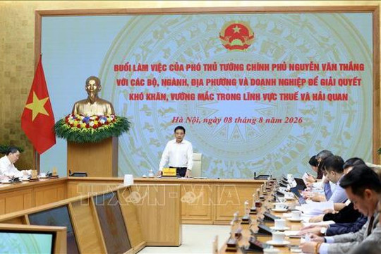 Phó Thủ tướng Nguyễn Văn Thắng làm việc về giải quyết khó khăn, vướng mắc trong lĩnh vực thuế và hải quan