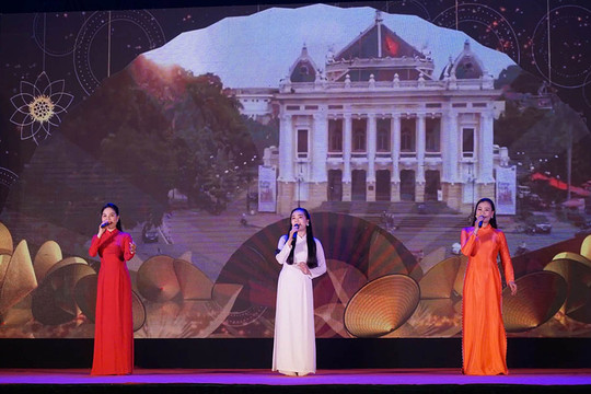 Hà Nội tổ chức nhiều chương trình nghệ thuật chào mừng 81 năm Cách mạng Tháng Tám và Quốc khánh 2-9