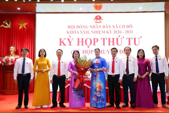 Đồng chí Nguyễn Thị Nam giữ chức Chủ tịch UBND xã Cổ Đô