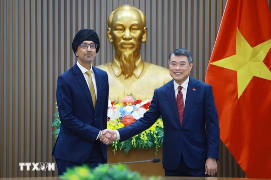 Thủ tướng Lê Minh Hưng: Nâng cao hiệu quả triển khai các cơ chế hợp tác Việt Nam - Singapore