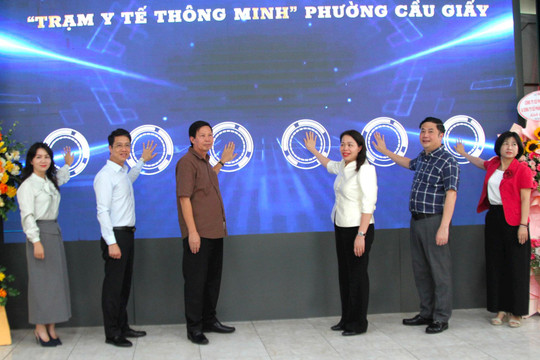 Ra mắt mô hình “Trạm Y tế thông minh” phường Cầu Giấy