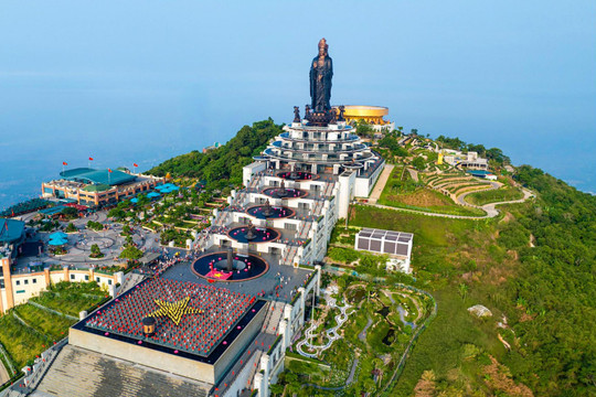 Núi Bà Đen sẽ tổ chức lễ Vu Lan quy mô và chợ lá mừng Quốc khánh