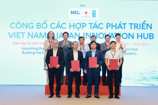 Việt Nam - Nhật Bản lập nhóm công tác phát triển nhân lực bán dẫn