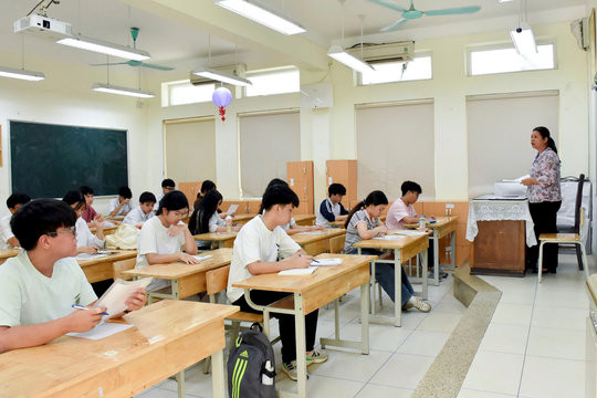 [Podcast] Tin tức ngày 14-8: Đề xuất bỏ môn thi thứ ba trong kỳ thi vào lớp 10