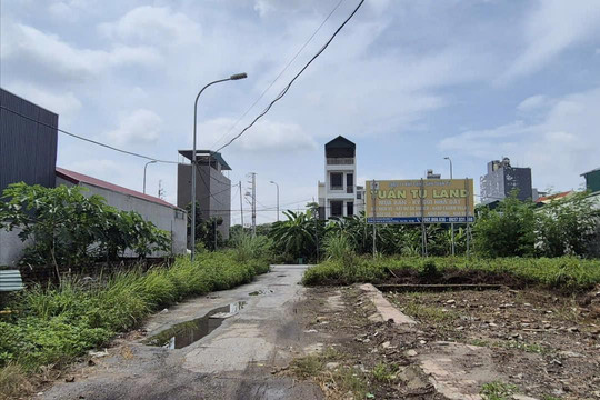 Nỗi lo tại các khu đất dịch vụ ở Hà Nội: Có đất nhưng thiếu đủ thứ, người dân khó an cư