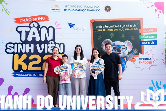 Trường Đại học Thành Đô: Rộn ràng ngày hội nhập học K22