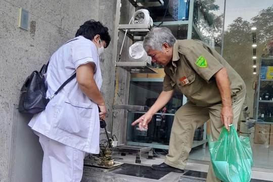 Phường Ô Chợ Dừa chủ động phòng, chống sốt xuất huyết từ cộng đồng