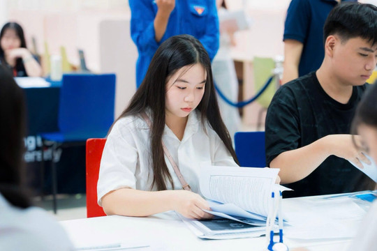 Tuyển sinh đại học 2026: Đừng để mất cơ hội vì chờ đợi