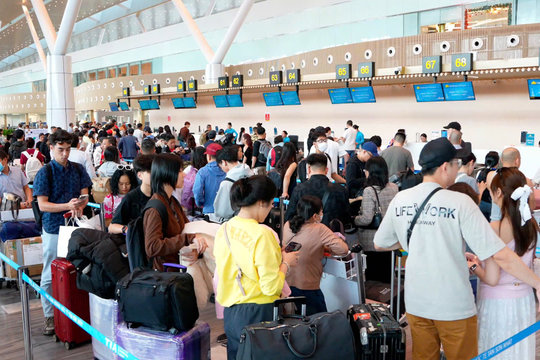Vé máy bay Tết 2027 bắt đầu mở bán, Vietnam Airlines Group tung gần 3,7 triệu chỗ