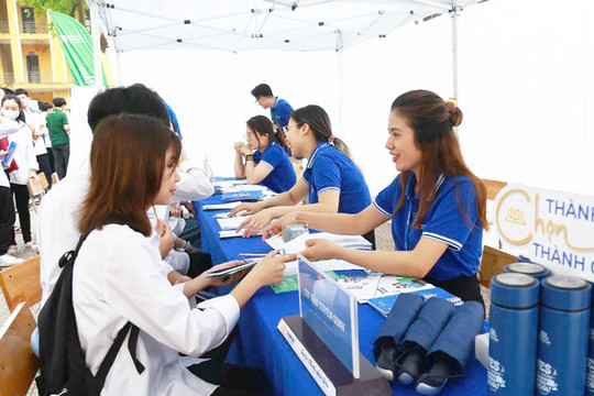 Bài 2: Những “lỗ hổng” cần được lấp đầy