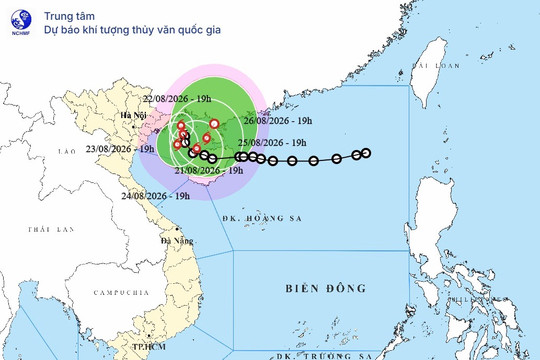 Bão số 4 mạnh cấp 8 liên tục đổi hướng, các địa phương chủ động “cấm biển”