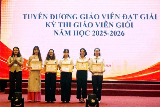 Phường Việt Hưng hướng tới năm học đột phá bằng chuyển đổi số và AI