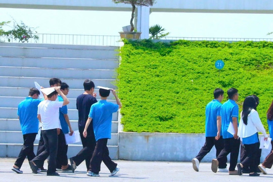 31 học sinh chuyên Tuyên Quang trúng tuyển Đại học Bách khoa Hà Nội bằng phương thức nào?