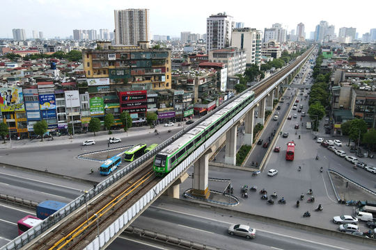 Tin tức đặc biệt trên ấn phẩm Hànộimới ngày 25-8-2026