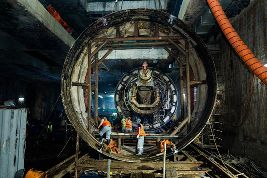 Bài 2: Để những tuyến metro kết nối đồng bộ với nhau
