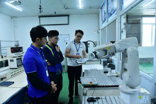 Đề xuất hỗ trợ pháp lý cho hợp tác xã, hộ kinh doanh, cá nhân kinh doanh…