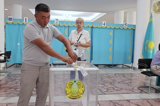 Hơn 74% cử tri Kazakhstan tham gia cuộc bầu cử Quốc hội đơn viện đầu tiên