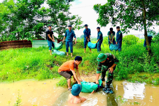 Xã Tiến Thắng thực hiện phương án “4 tại chỗ” ứng phó bão số 4
