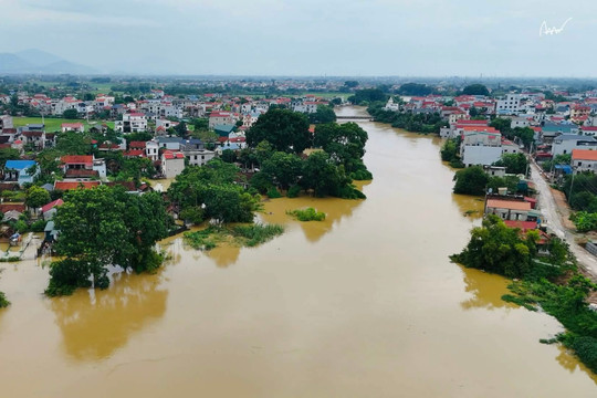 Hà Nội ứng phó chủ động, kịp thời, hạn chế thấp nhất thiệt hại do mưa lũ