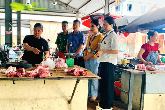 Hòa Xá: Siết chặt quản lý an toàn thực phẩm