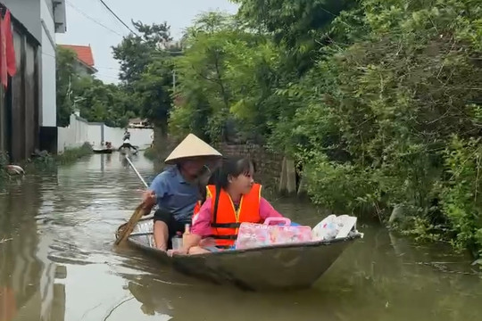 Xã Trung Giã: Hơn 300 hộ dân bị chia cắt giao thông do nước sông cầu dâng cao