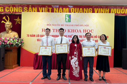 Hành trình hòa nhập, cống hiến của người khiếm thị Thủ đô