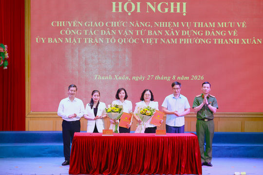 Đảng ủy phường Thanh Xuân chuyển giao nhiệm vụ tham mưu công tác dân vận