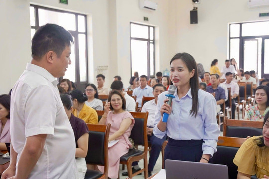 Nghị quyết của Bộ Chính trị về phát huy tính tiên phong, gương mẫu, tinh thần đổi mới, dám nghĩ, dám làm, dám chịu trách nhiệm của đội ngũ cán bộ, đảng viên trong kỷ nguyên mới