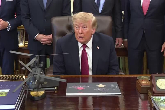 Tổng thống D. Trump tuyên bố Mỹ sẽ đáp trả Iran sau loạt cuộc tấn công