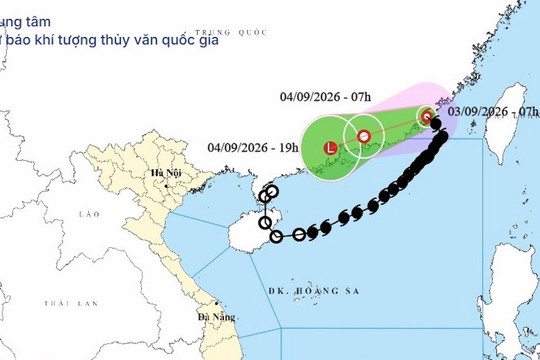Bão số 5 tiếp tục ảnh hưởng đến tàu thuyền hoạt động tại khu vực Bắc Biển Đông