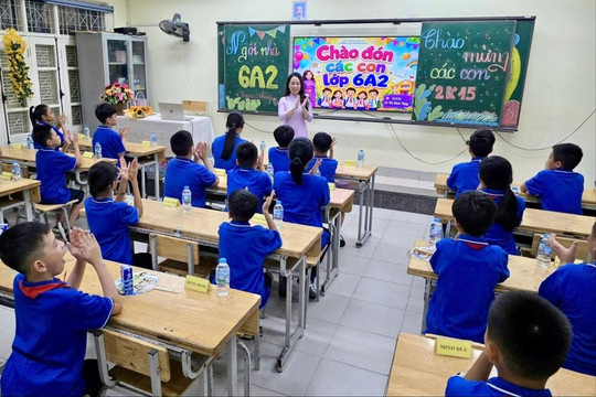 Tinh gọn quản trị trường học: Giảm áp lực, thêm thời gian dành cho học sinh